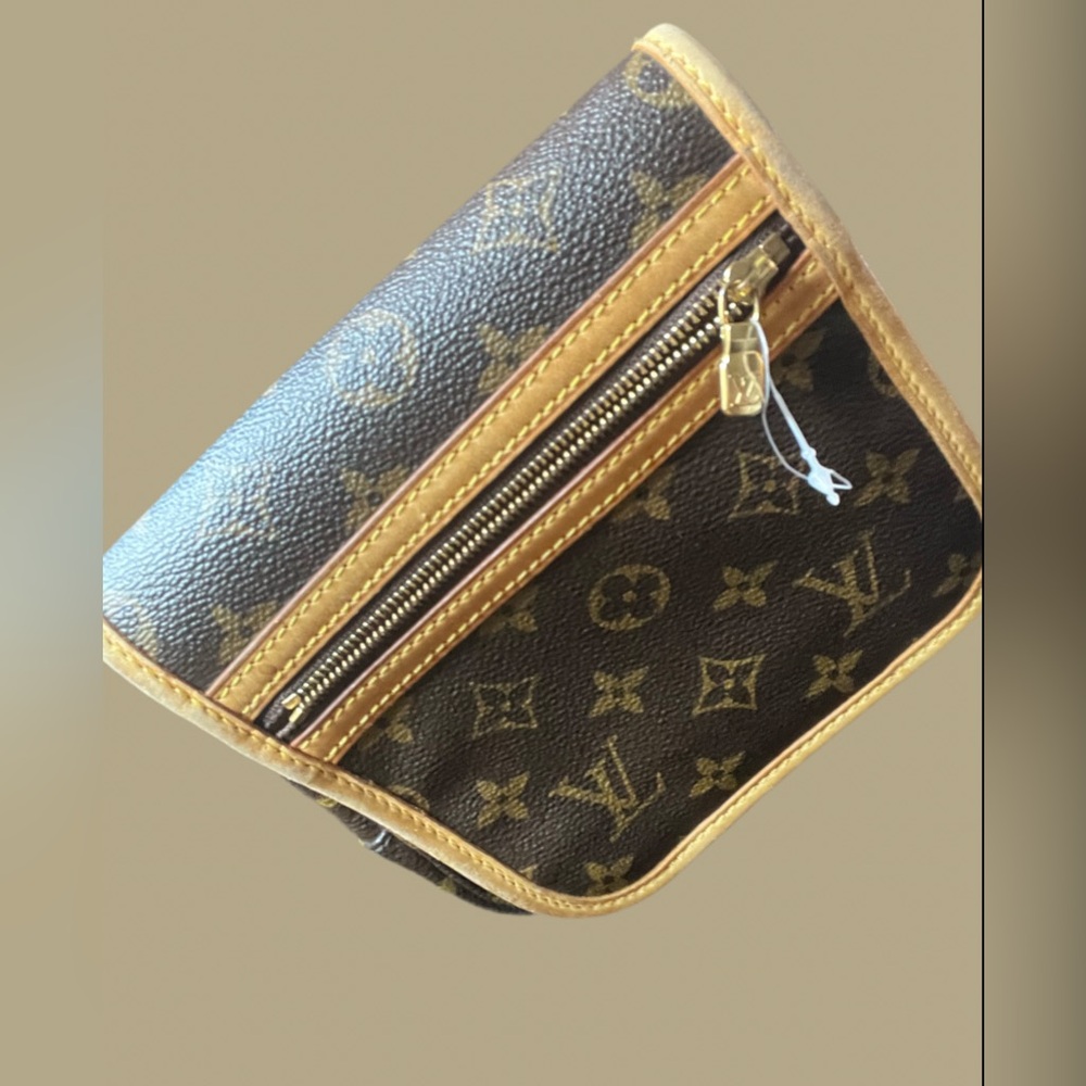 Louis Vuitton Bosphore Waist-bag